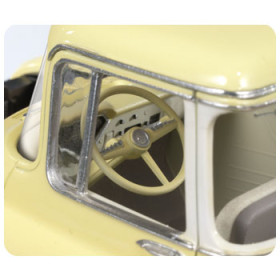 AMT Model plastikowy - 1955 Chevy Cameo 1/25