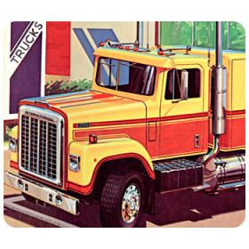 AMT Model plastikowy - Ciągnik siodłowy International Transtar 4300 Eagle 1/25