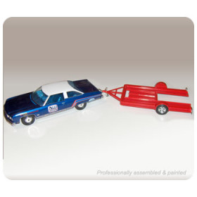MPC Model plastikowy - 1976 Chevy Caprice z przyczepą 1/25