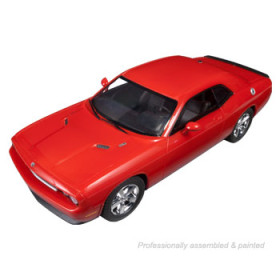 AMT Model plastikowy - 2009 Dodge Challenger R/T 1/25