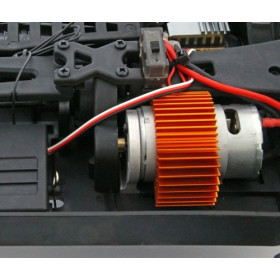 SST RACING Radiator na silnik klasy 540-560