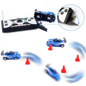 FENGQI TOYS Mini samochód RC w puszce - 8 kolorów
