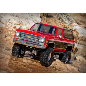 TRAXXAS TRX-4 Chevrolet K5 Blazer (Czerwony)