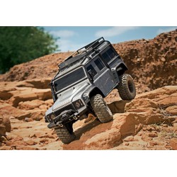 TRAXXAS Auto TRX-4 Land Rover Defender (srebrny)