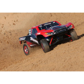TRAXXAS Auto Slash 1/16 Pro 4WD (czerwony)