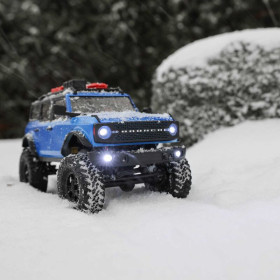 AXIAL SCX24 Ford Bronco 2021 1:24 4WD RTR (niebieski)