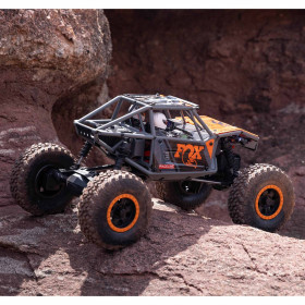 AXIAL Capra UTB18 4WD 1:18 Crawler (Pomarańczowy)