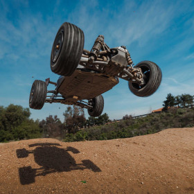 ARRMA Typhon Grom 1:18 4WD RTR (Czerwony)