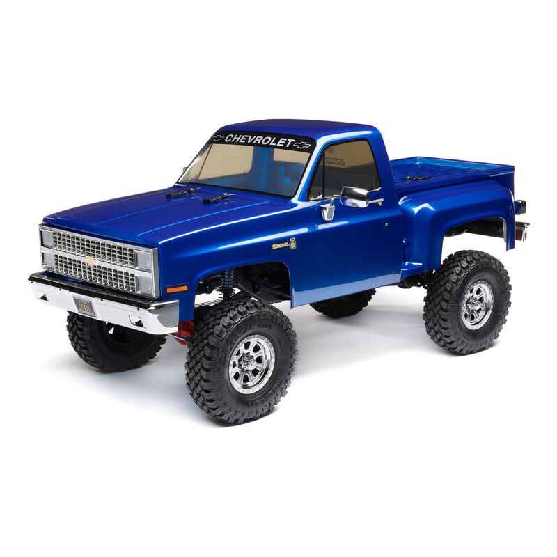 AXIAL SCX10 III Base Camp 1982 Chevy K10 1:10 4WD RTR niebieski