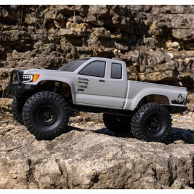 AXIAL SCX10 III Base Camp 4WD 1:10 RTR szary