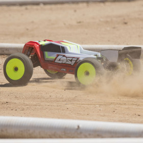 LOSI 8ight-XTE Truggy 1:8 4WD RTR