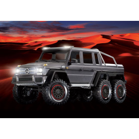 TRAXXAS TRX-6 Mercedes-Benz G63 AMG 6x6 1/10 RTR Clipless (Srebrny)