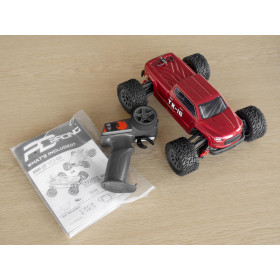 Model PD RACING TK-16 4WD 1/16 RTR 2.4GHz (Czerwony)