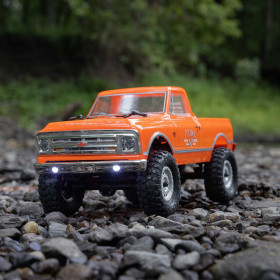 AXIAL SCX24 Chevrolet C10 1967 1:24 4WD RTR (Pomarańczowy)