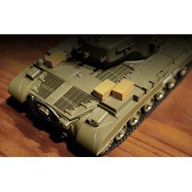 Zestaw Czołgów HENG LONG M4A3 Sherman i M26 Pershing 1/30 2.4GHz (walka IR/dźwięk)