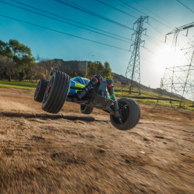 Arrma Typhon Mega 665 1:8 4WD RTR niebieski