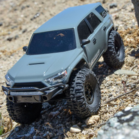PRO-LINE Karoseria 1:24 2024 Toyota 4Runner złożona: Axial SCX24 (Szara)