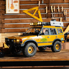 FMS Land Rover Discovery 1st-Gen. FCX10 Scaler 1/10 RTR (RS) (Camel Trophy)
