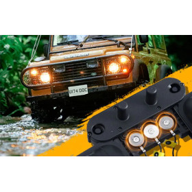 FMS Land Rover Discovery 1st-Gen. FCX10 Scaler 1/10 RTR (RS) (Camel Trophy)